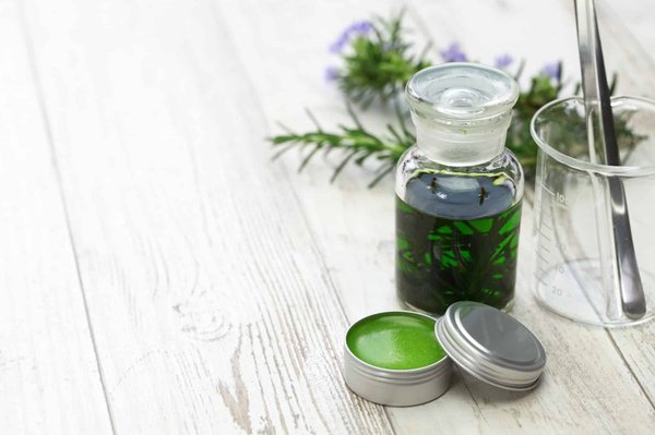 Baume thaïlandais vert Wangprom : pourquoi choisir ce modèle ?